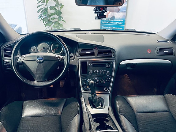 Volvo V70 5 of 5
