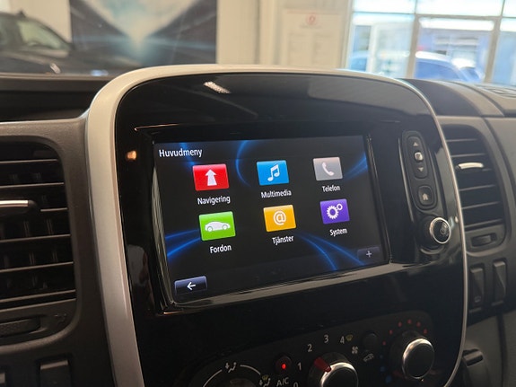 Renault Trafic 15 of 17