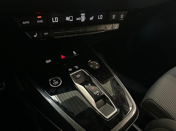 Audi Q4 e-tron 17 of 20
