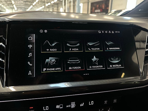 Audi Q4 e-tron 16 of 20