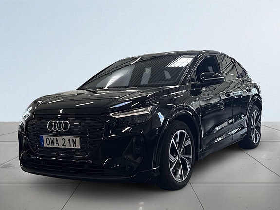 Audi Q4 e-tron 15 of 20