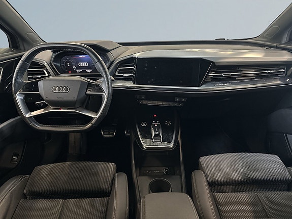 Audi Q4 e-tron 8 of 20