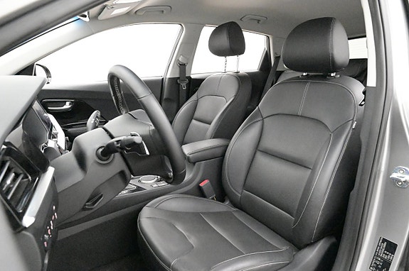 Kia Niro 9 of 27