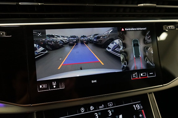 Audi Q7 14 of 27