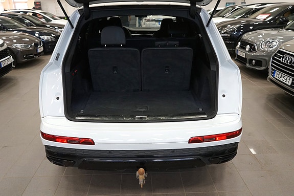 Audi Q7 7 of 27