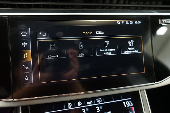 Audi Q7 24 of 27