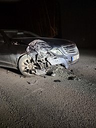 Mercedes-Benz E250 2 of 5