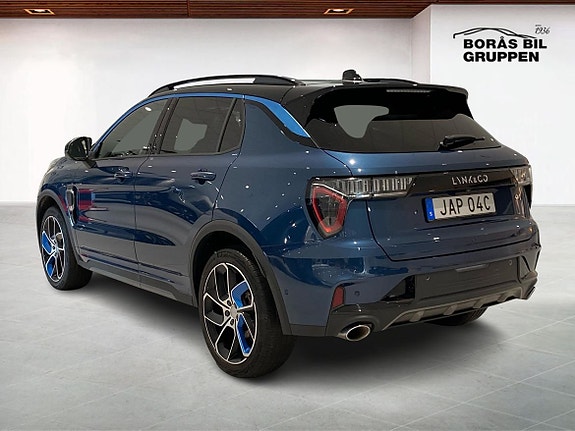 Lynk & Co 01 2 of 14
