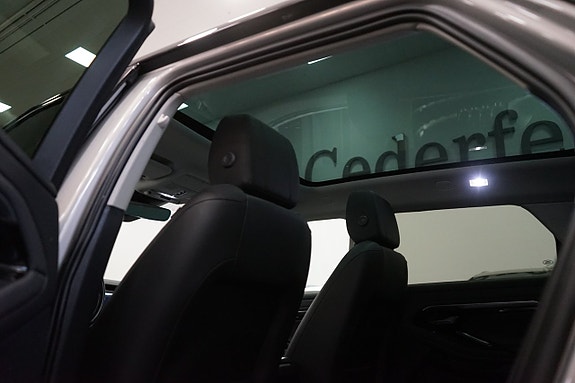 Land Rover Range Rover Evoque 9 of 21