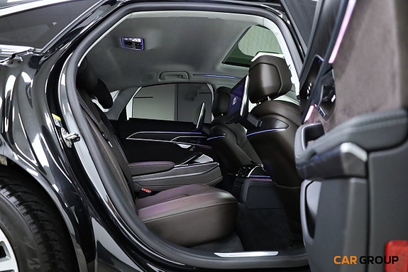 Audi A8 15 of 26