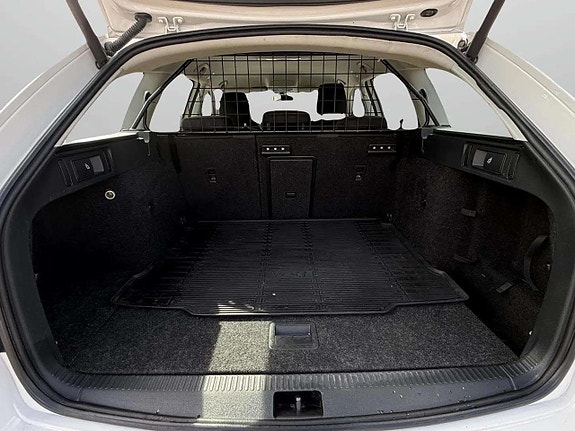 Skoda Octavia 16 of 23