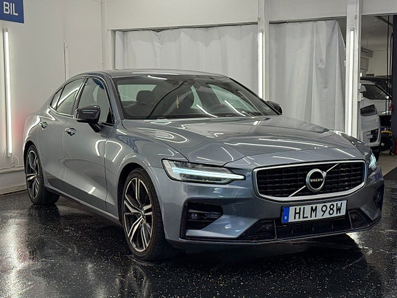 Volvo S60 3 of 5