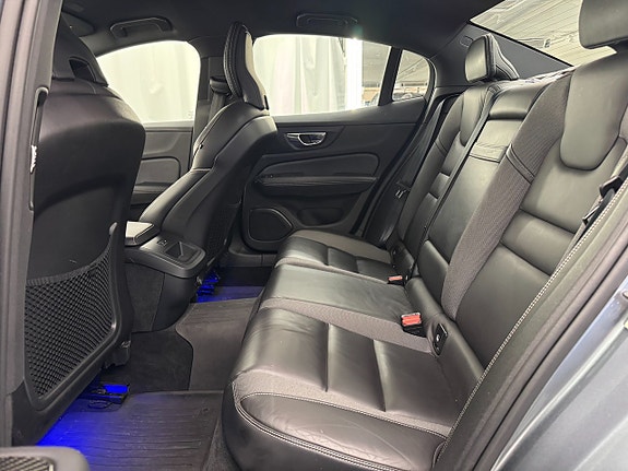 Volvo S60 8 of 19