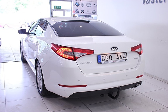 Kia Optima 7 of 28