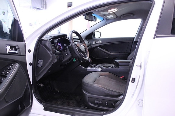 Kia Optima 13 of 28
