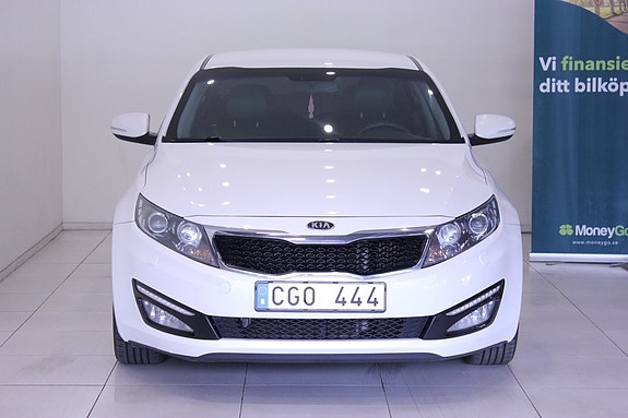Kia Optima 3 of 28