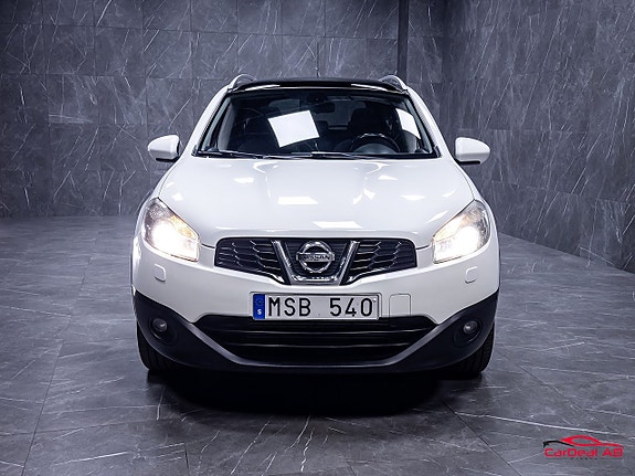 Nissan Qashqai+2 2 of 5