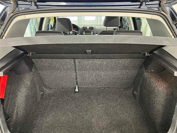 Volkswagen Golf V 14 of 14