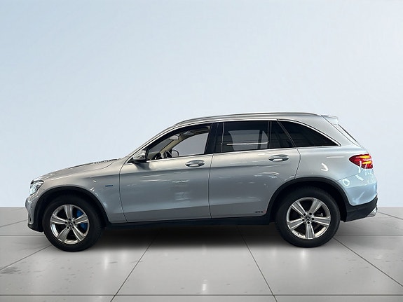 Mercedes-Benz GLC350 e 4 of 18