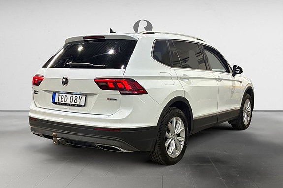 Volkswagen Tiguan Allspace 7 of 19