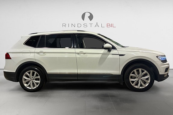 Volkswagen Tiguan Allspace 8 of 19