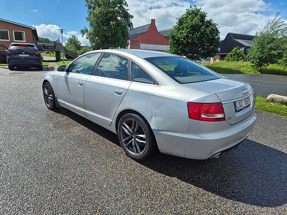 Audi A6 4 of 7