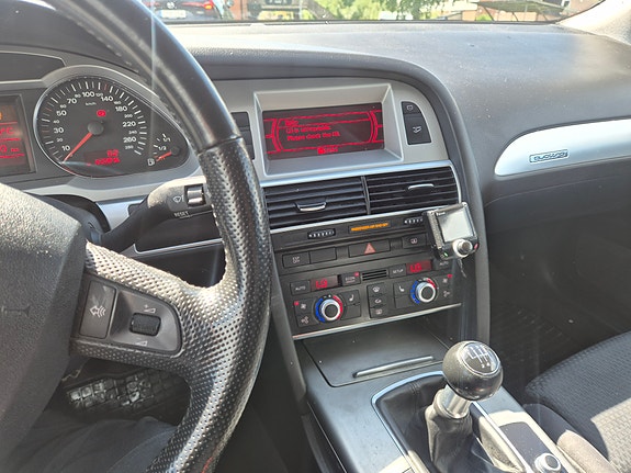 Audi A6 7 of 7