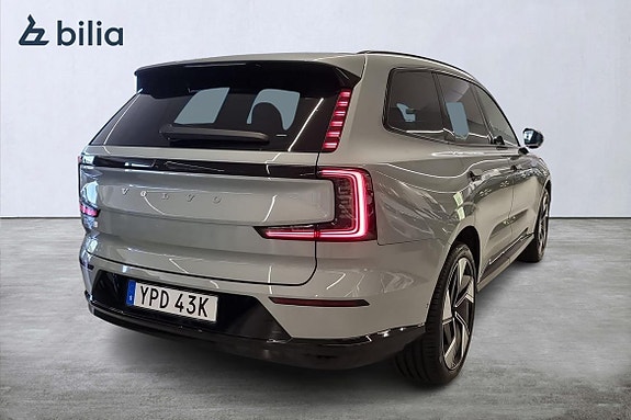 Volvo EX90 19 of 23