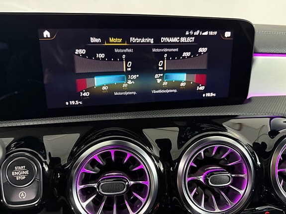 Mercedes-Benz CLA35 19 of 28