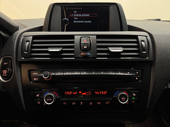 BMW 118d 17 of 23