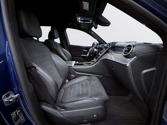 Mercedes-Benz GLC400 e 12 of 19