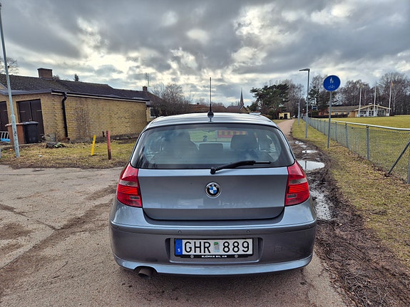 BMW 118d 5 of 5