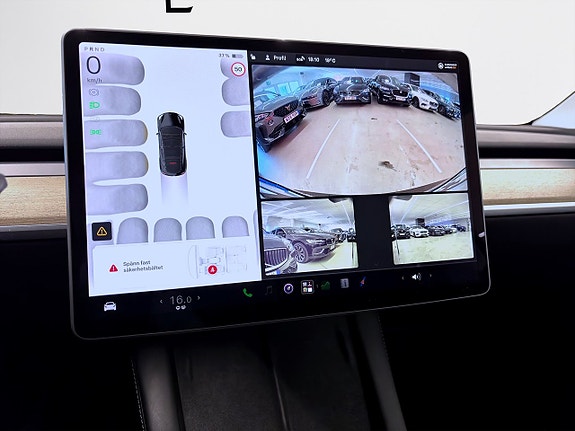 Tesla Model Y 18 of 18