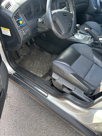 Volvo S60 4 of 4