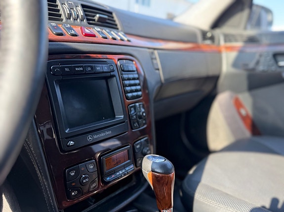 Mercedes-Benz S600 11 of 14