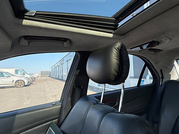 Mercedes-Benz S600 14 of 14