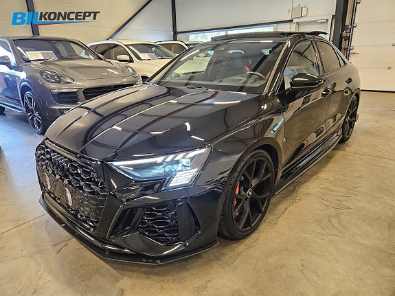 Audi RS3 3 of 5