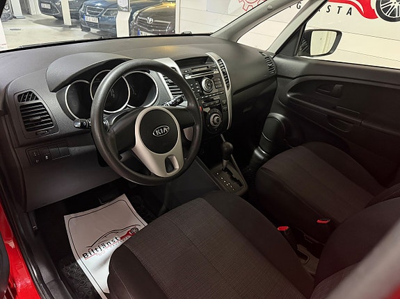 Kia Venga 6 of 8