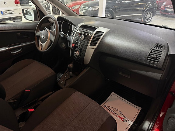 Kia Venga 7 of 8