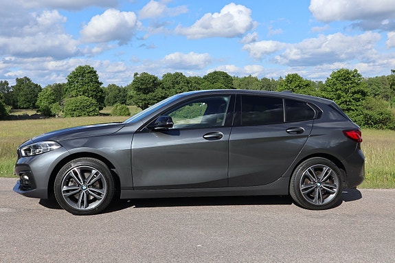 BMW 118i 5 of 5
