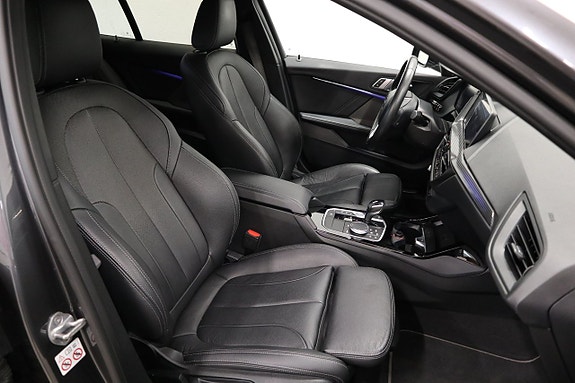 BMW 118i 7 of 18