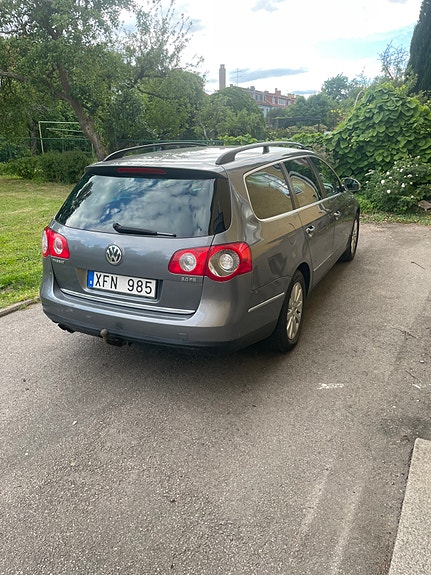 Volkswagen Passat 4 of 5