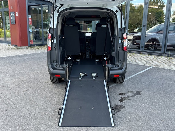 Ford Courier Tourneo 10 of 30