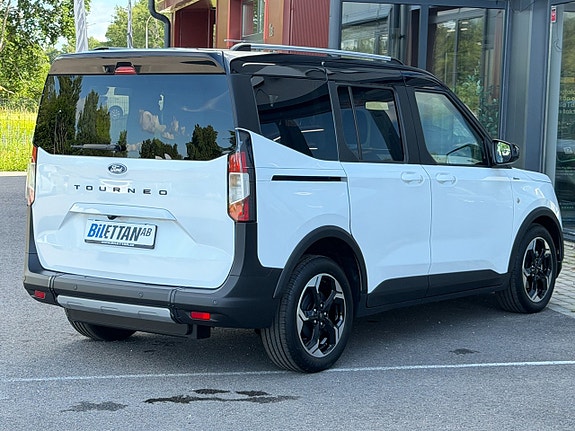 Ford Courier Tourneo 7 of 30