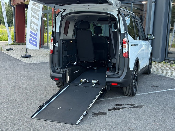 Ford Courier Tourneo 13 of 30