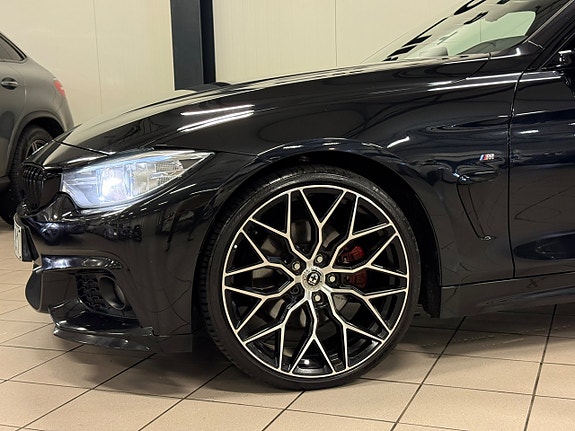 BMW 428i 3 of 5