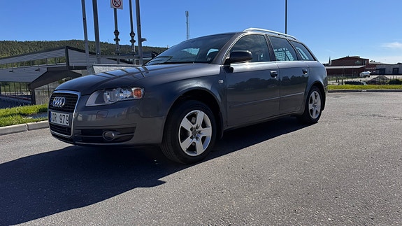 Audi A4 2 of 9