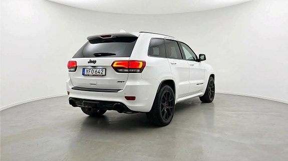 Jeep Grand Cherokee 7 of 27
