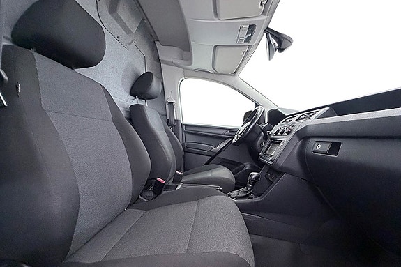 Volkswagen Caddy 16 of 24