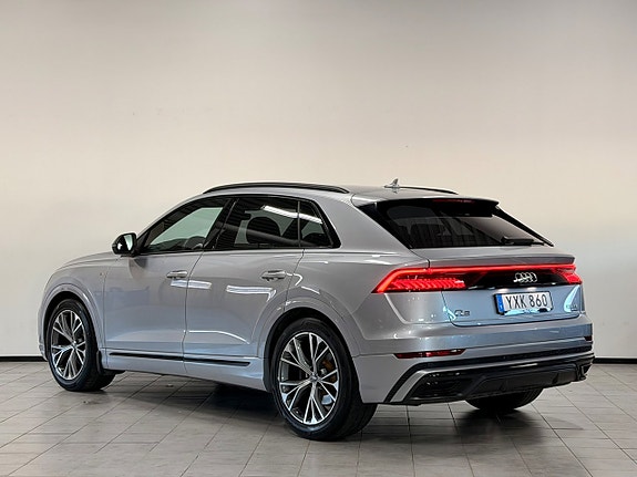 Audi Q8 5 of 5